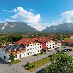 3* Hotell Hey Lou