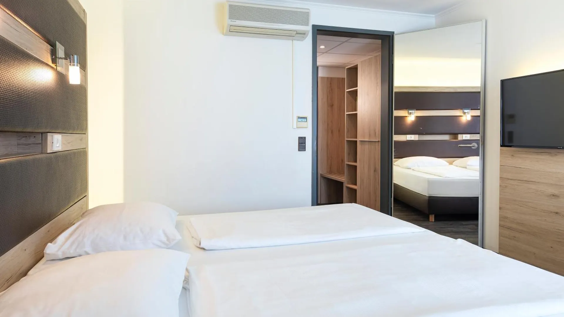 Roomingtons Kaiserhof Landshut Hotel