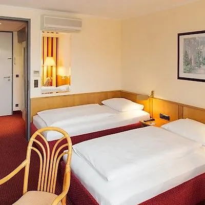 Roomingtons Kaiserhof Landshut 4*,